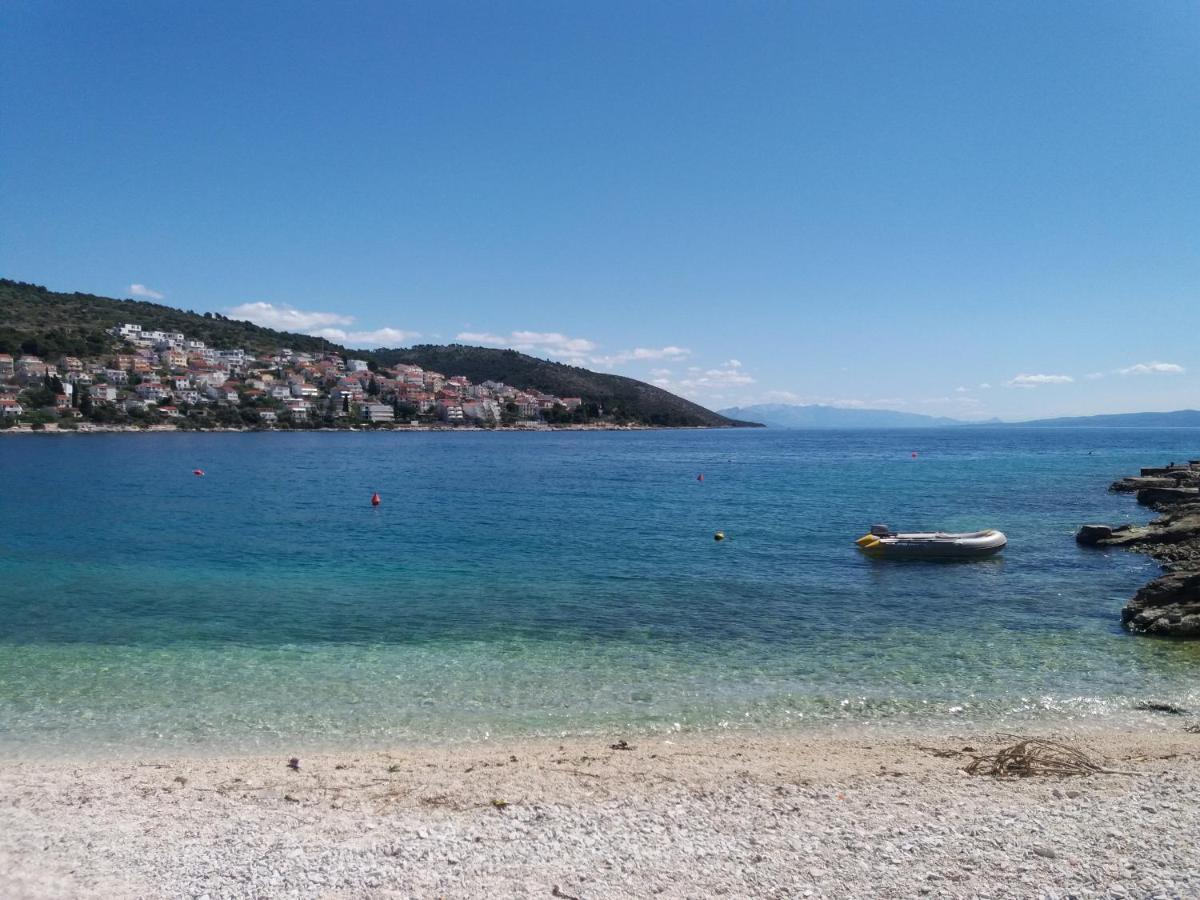 Apartment Ema Trogir Exterior photo